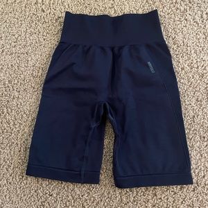 GYMSHARK navy biker shorts. Size Small